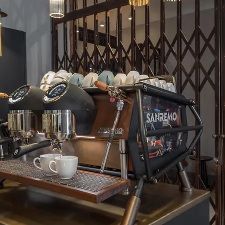 Hotel Boutique Rosenplaenter Parnawa