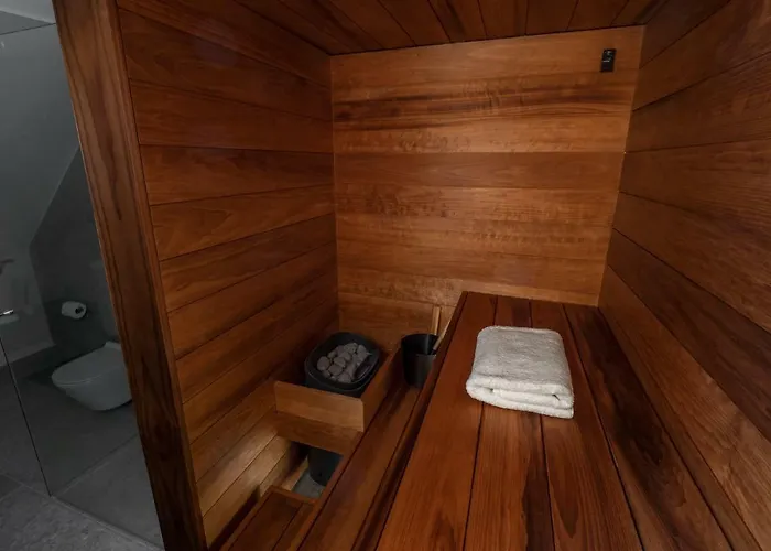 Boutique Rosenplaenter 2* Parnawa