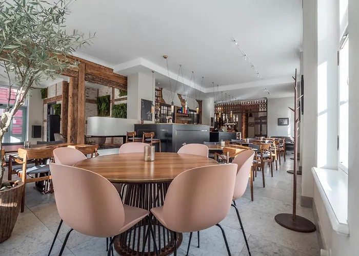 Boutique Rosenplaenter Hotel Parnawa